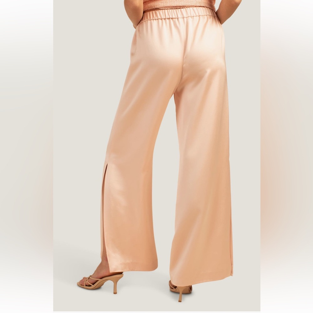 NWT Trina Turk Sz XL Sunset Wide-Leg Satin Pants in Blush Pink - Picture 2 of 8